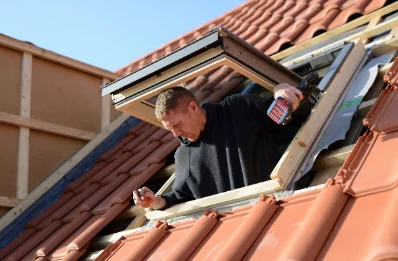 Pose de fenêtres de toit Velux à Montmerrei